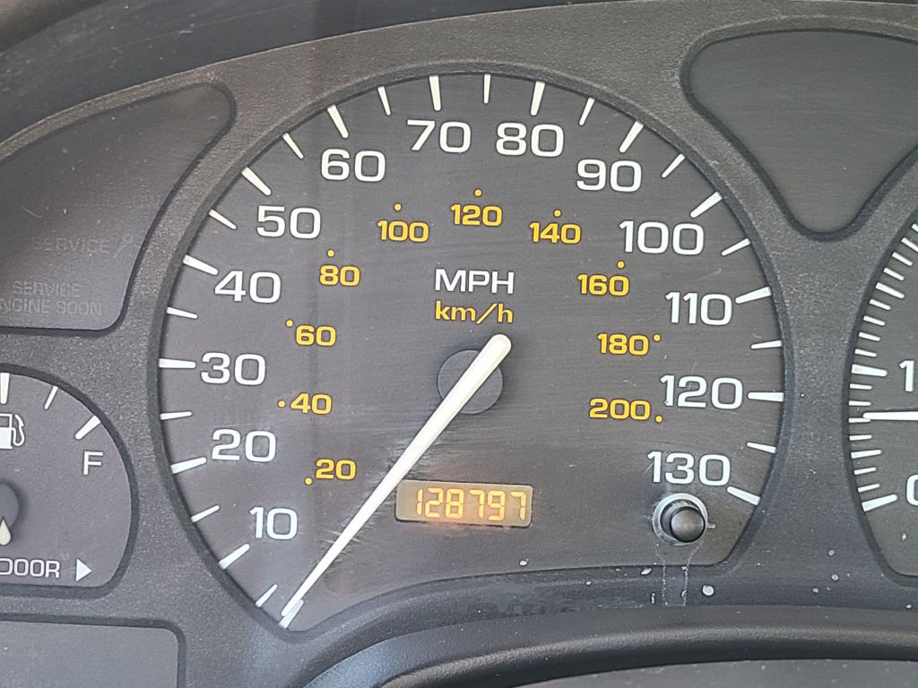 2000 Saturn L200 Image 14