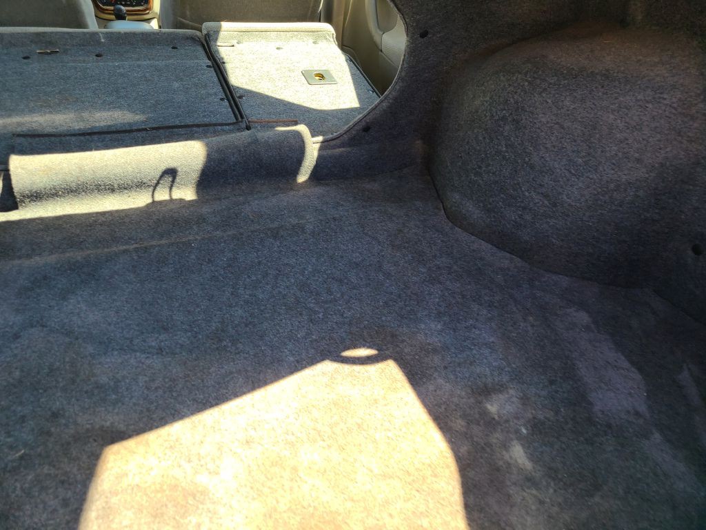 2000 Saturn L200 Image 37