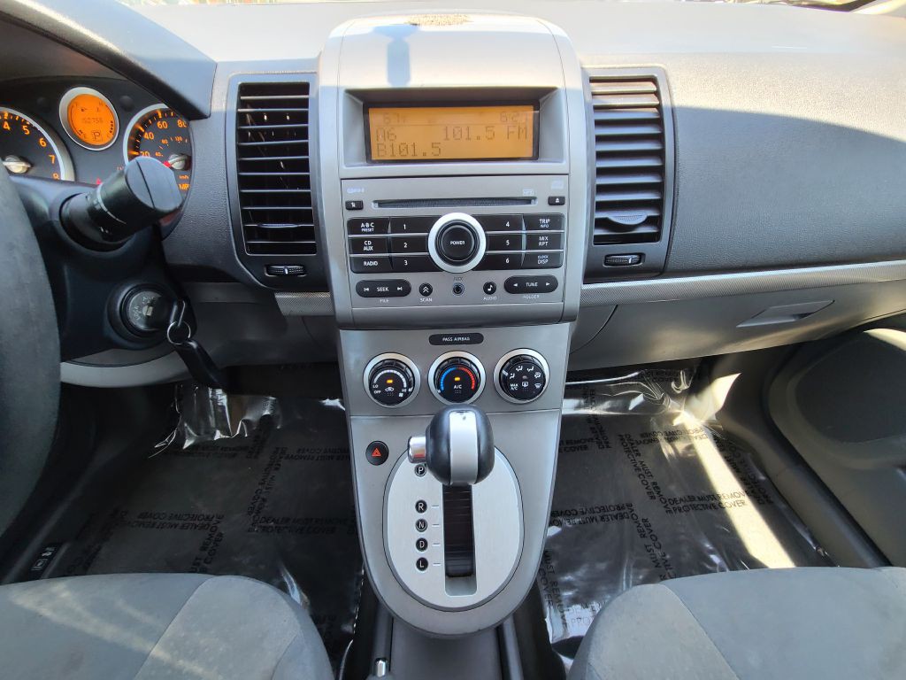 2009 Nissan Sentra Image 10