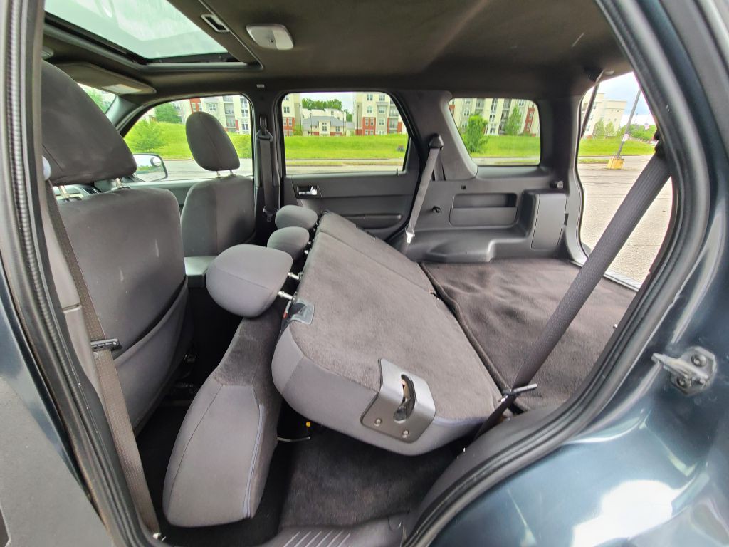 2008 Mercury Mariner Image 16