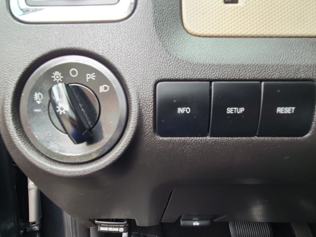 2008 Mercury Mariner Image 31