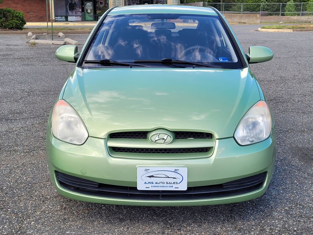 2009 Hyundai Accent Image 5