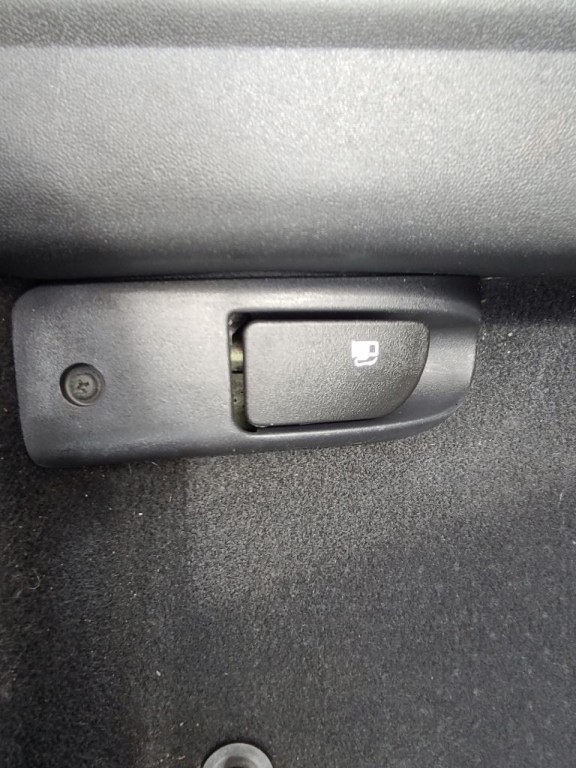 2009 Hyundai Accent Image 21