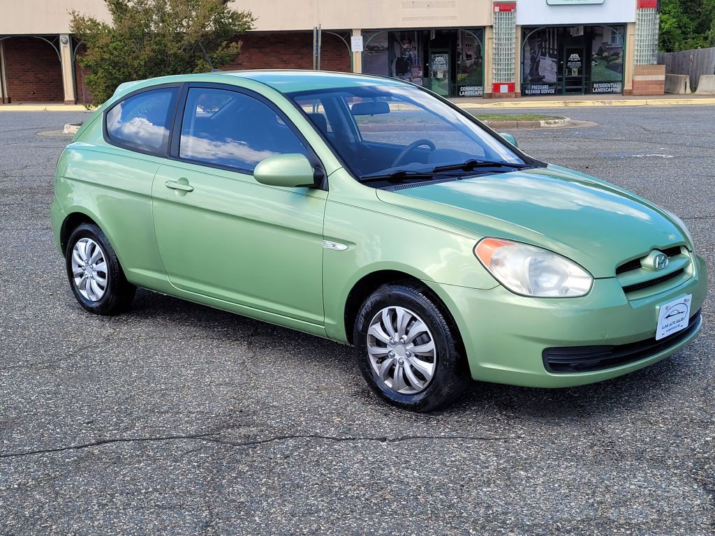 2009 Hyundai Accent Image 40
