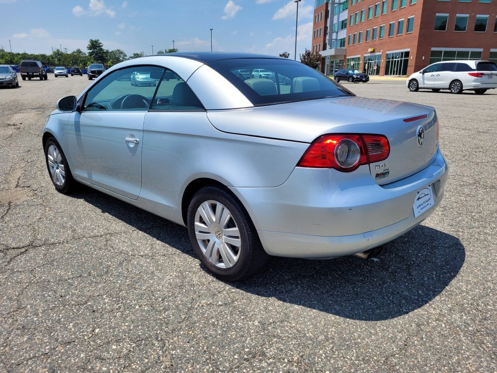 2008 Volkswagen Eos Image 4