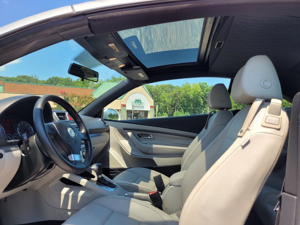2008 Volkswagen Eos Image 9