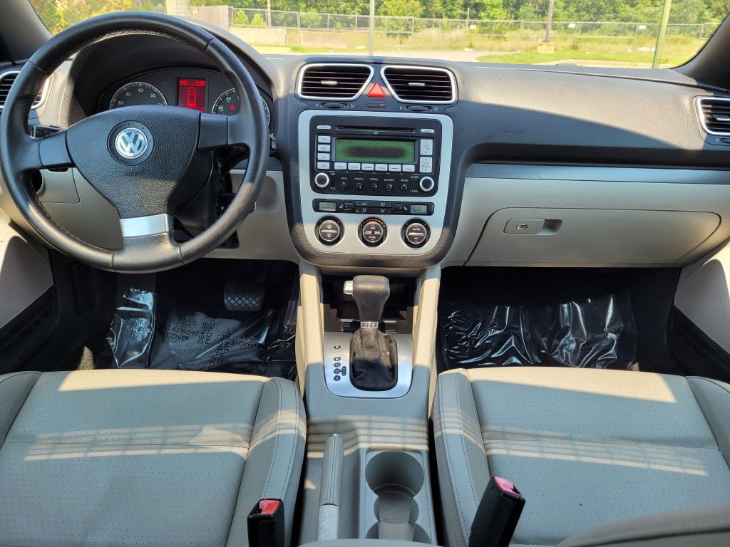 2008 Volkswagen Eos Image 10