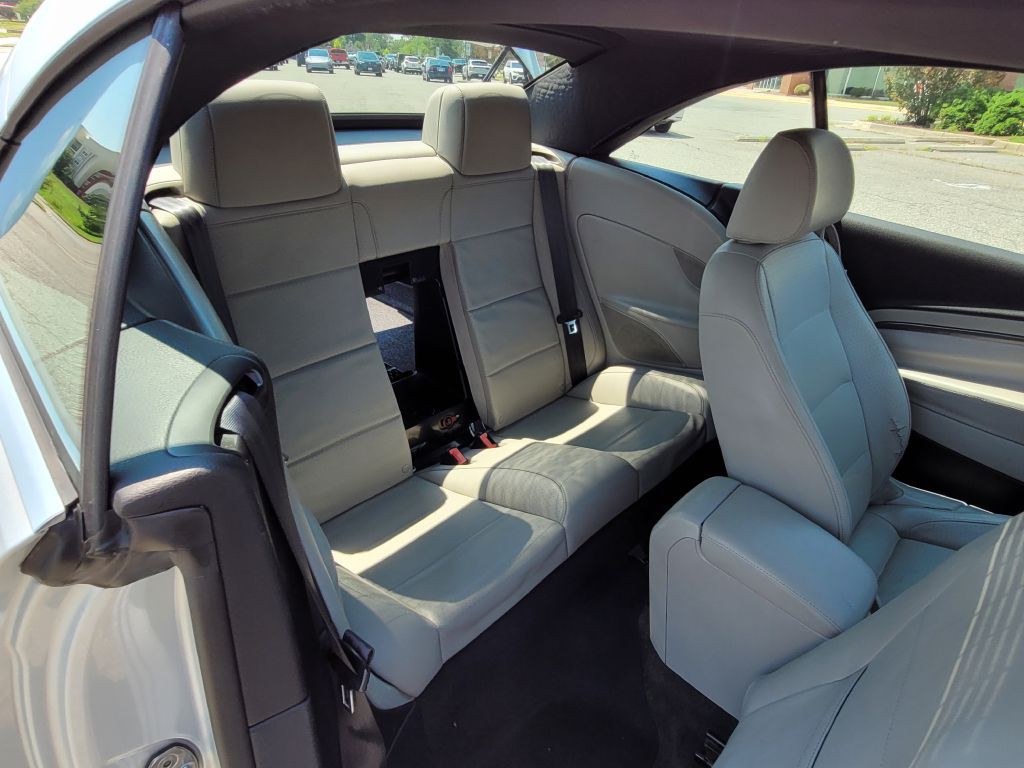 2008 Volkswagen Eos Image 35