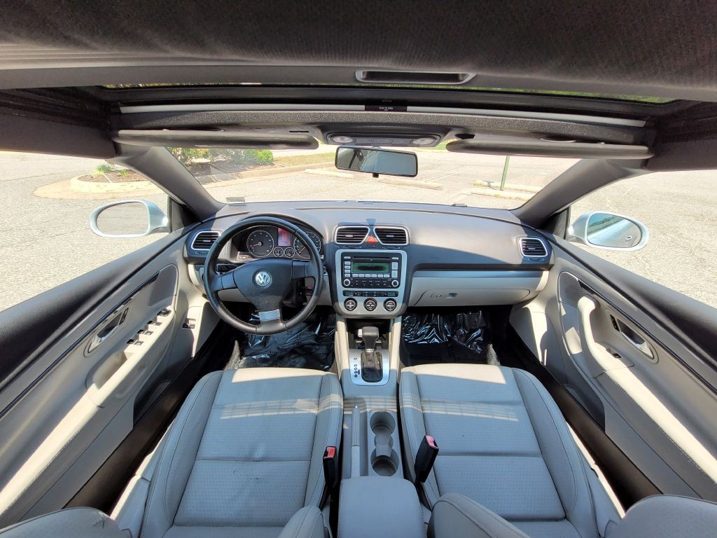 2008 Volkswagen Eos Image 38