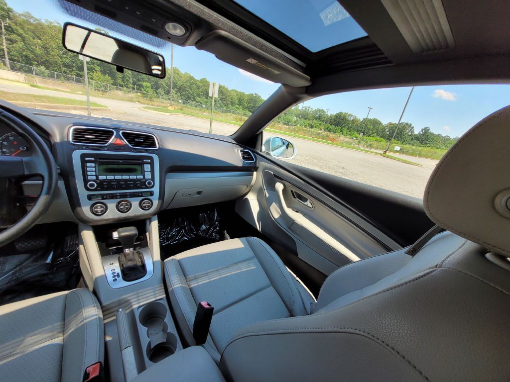 2008 Volkswagen Eos Image 40