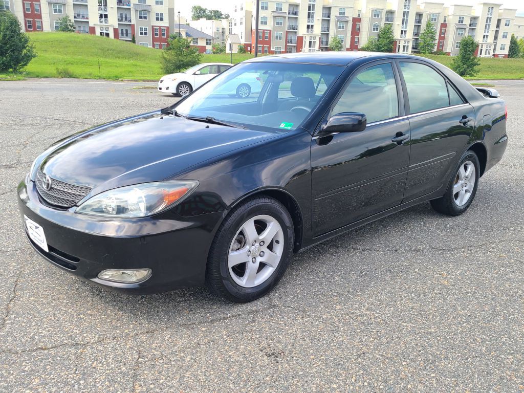 2002 Toyota Camry Image 1