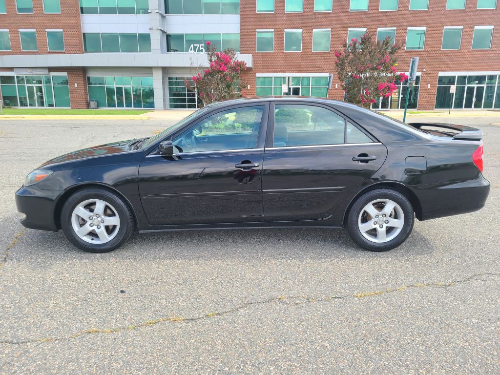 2002 Toyota Camry Image 2
