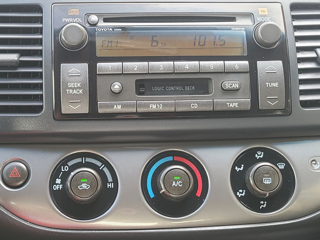 2002 Toyota Camry Image 13
