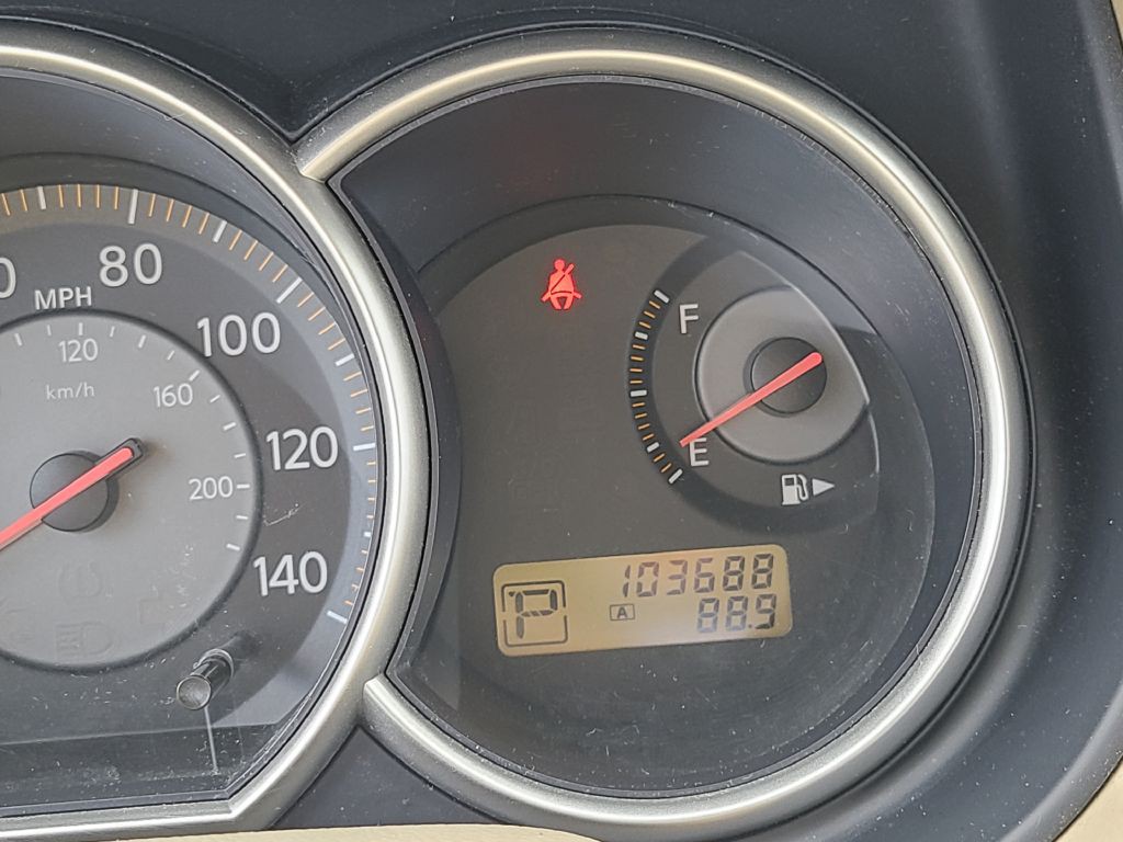 2007 Nissan Versa Image 10
