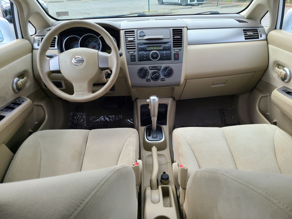 2007 Nissan Versa Image 11