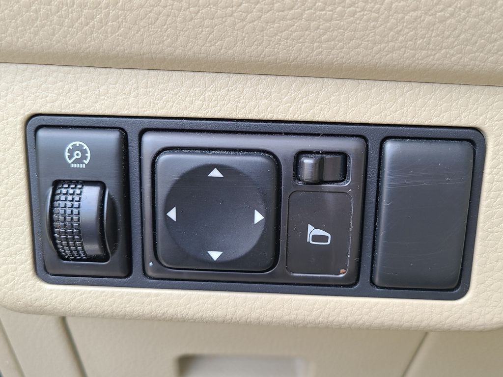 2007 Nissan Versa Image 12