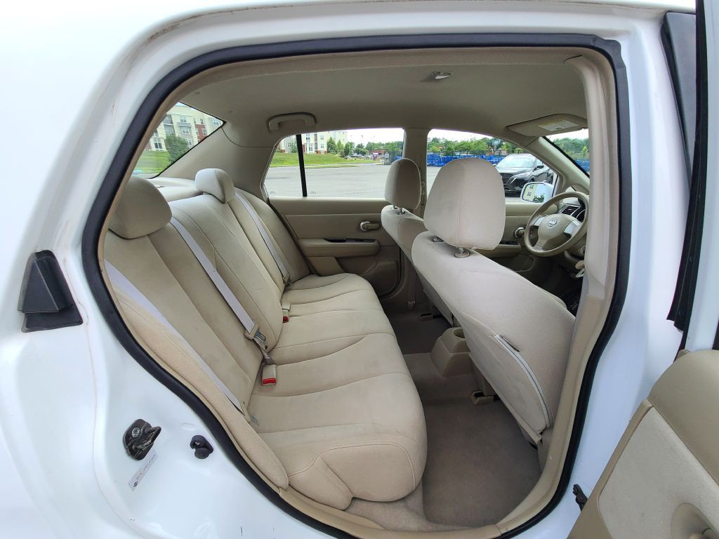 2007 Nissan Versa Image 16