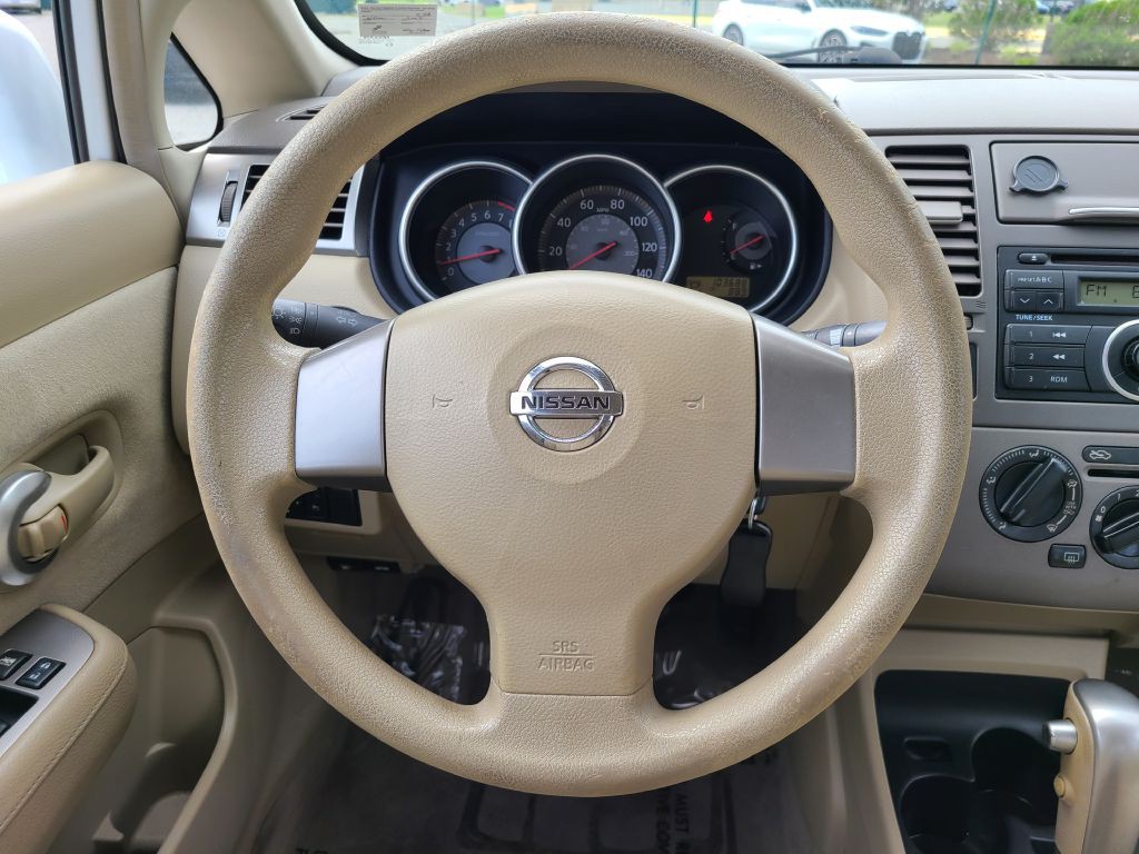 2007 Nissan Versa Image 32