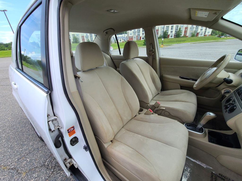 2007 Nissan Versa Image 38