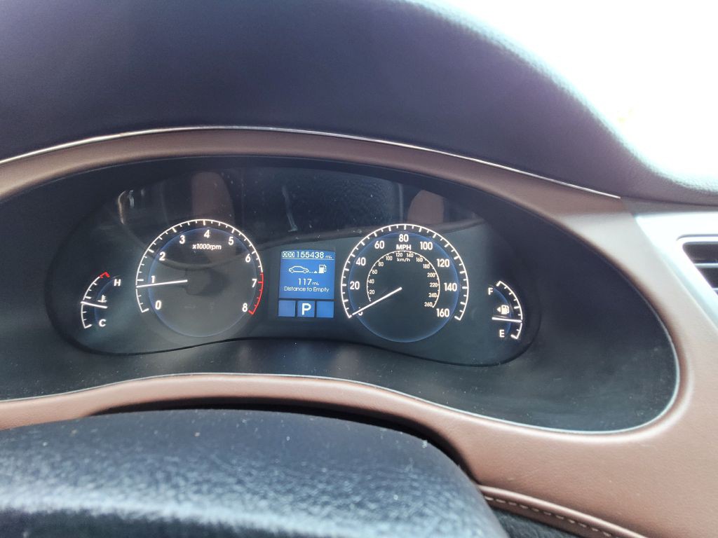 2009 Hyundai Genesis Image 31