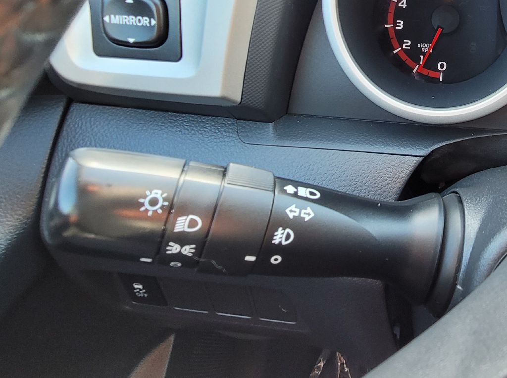 2009 Pontiac Vibe Image 34
