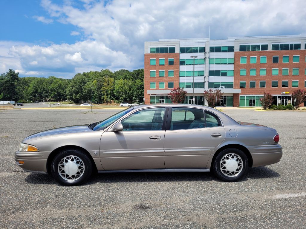 2000 Buick LeSabre Image 2