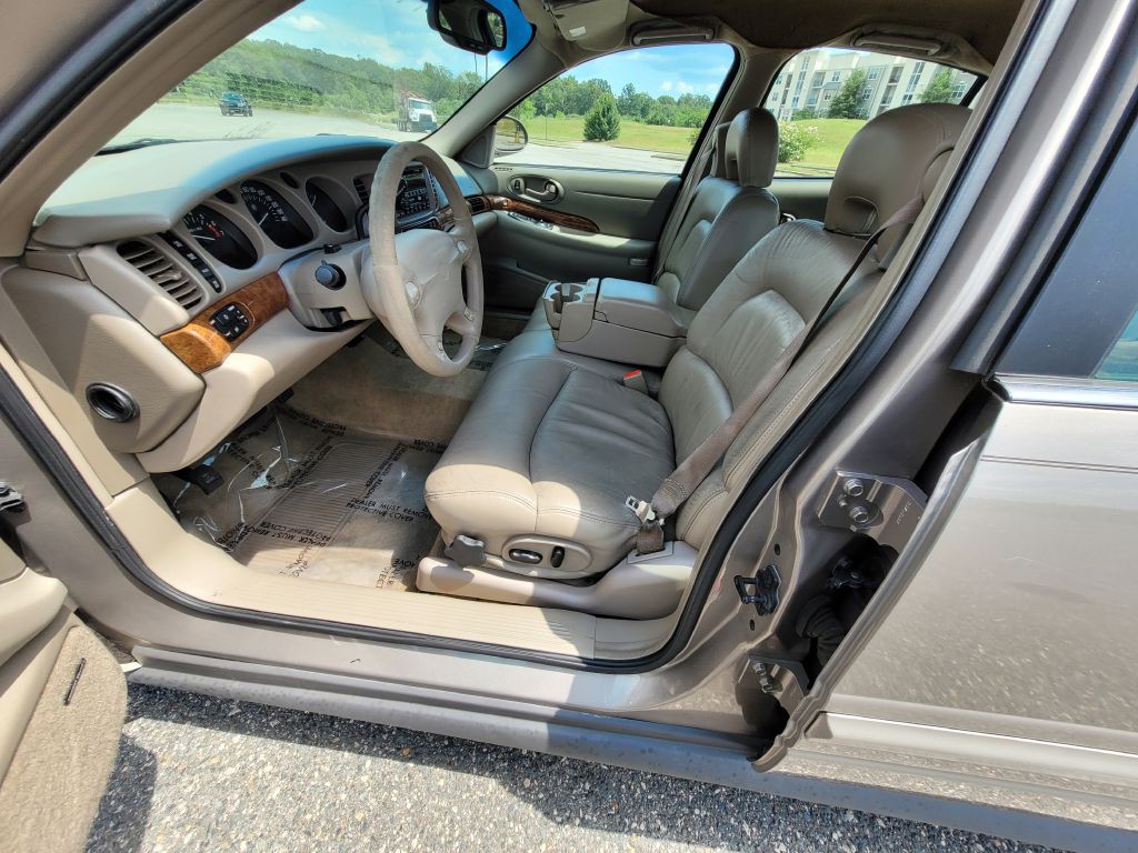 2000 Buick LeSabre Image 8