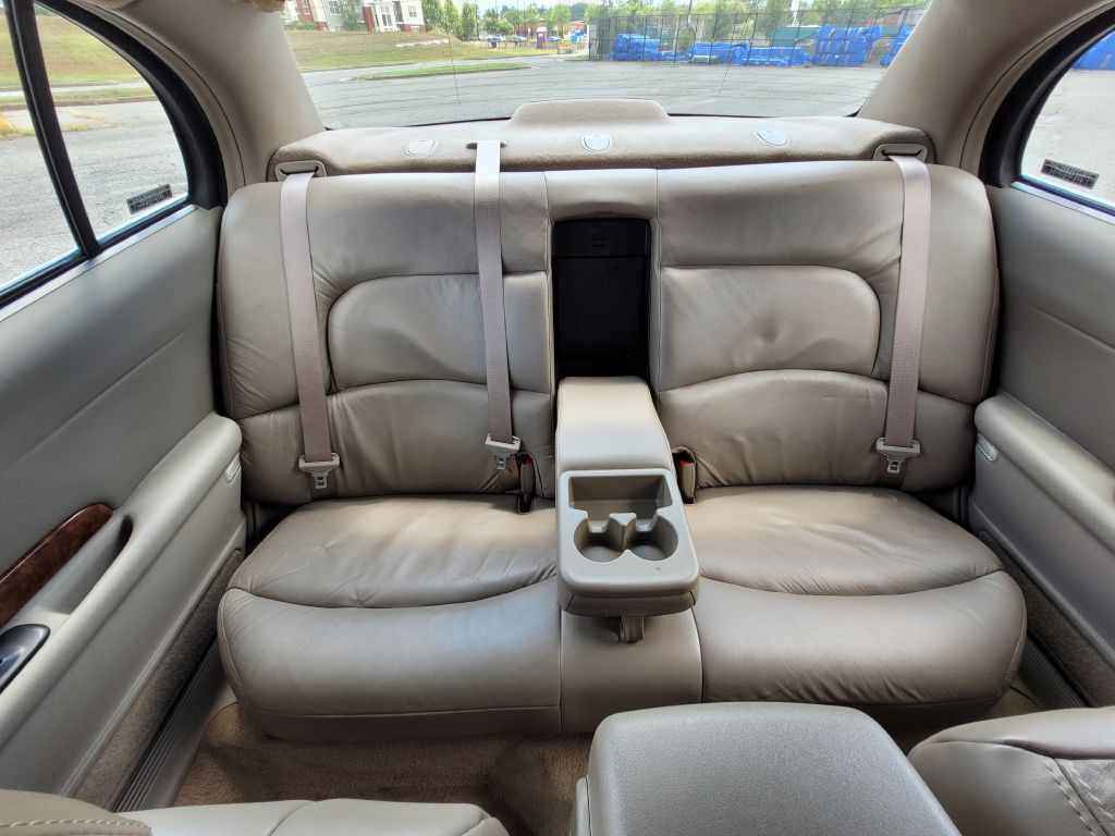 2000 Buick LeSabre Image 23