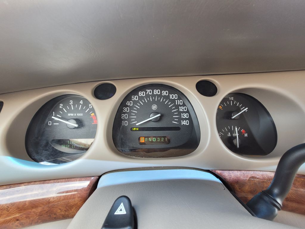 2000 Buick LeSabre Image 33