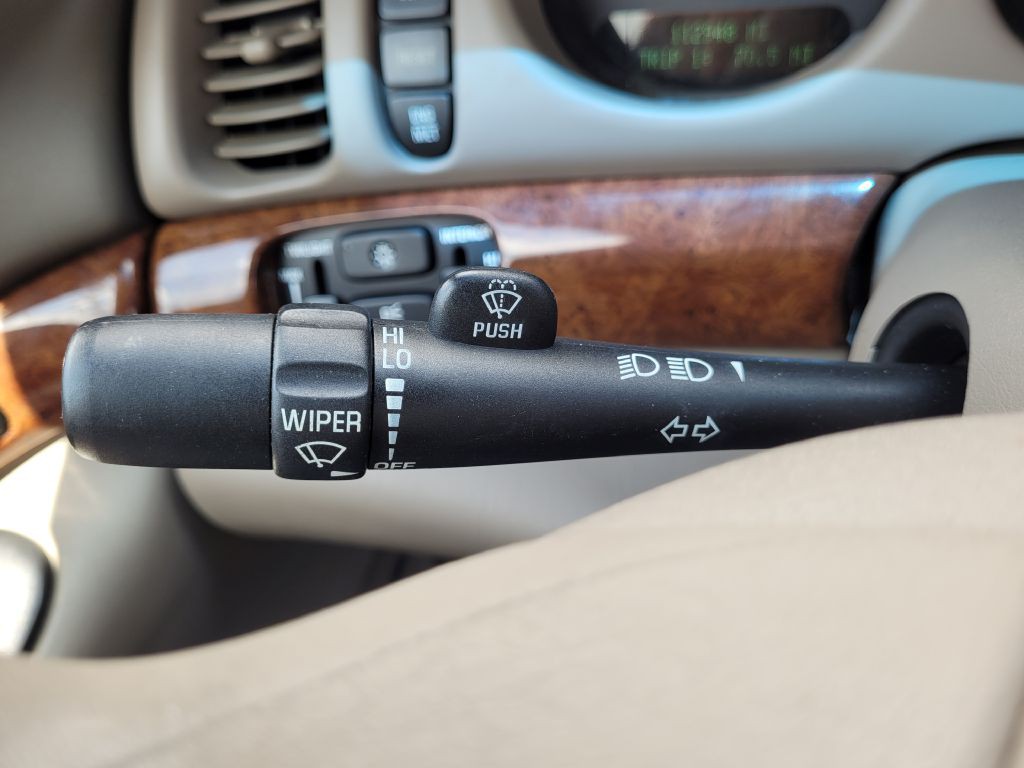 2000 Buick LeSabre Image 34