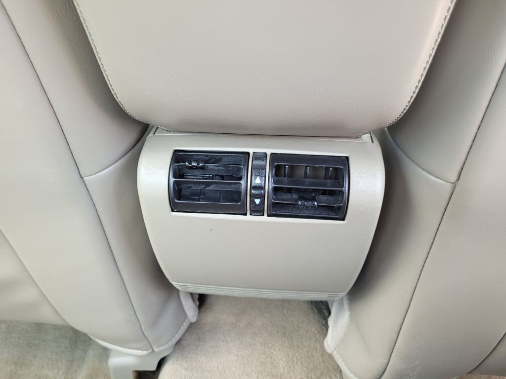 2000 Buick LeSabre Image 36