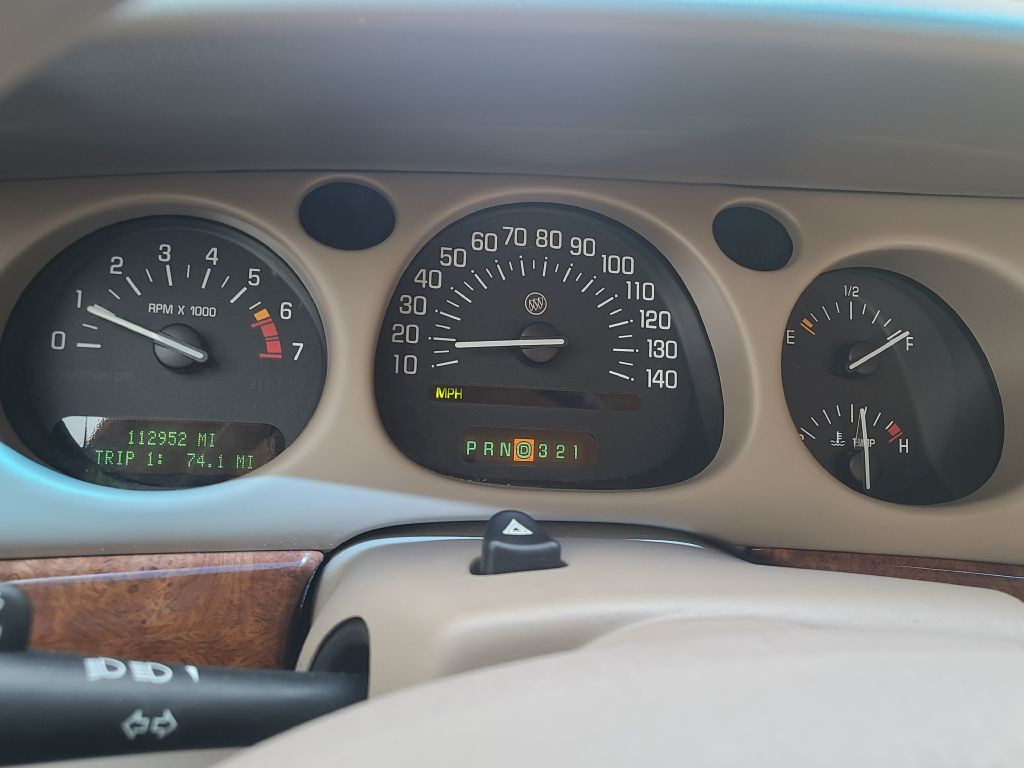 2000 Buick LeSabre Image 40