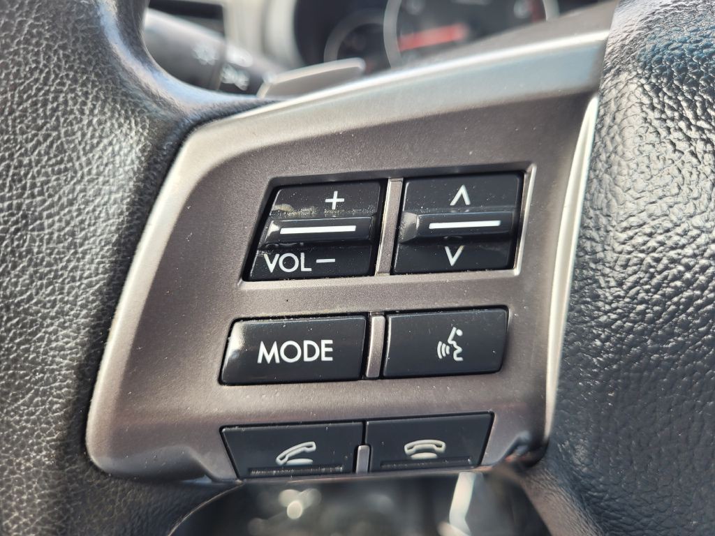 2013 Subaru Legacy Image 15