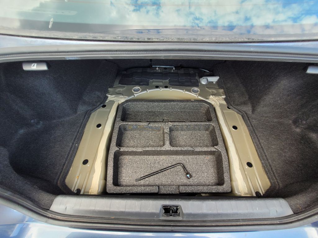 2013 Subaru Legacy Image 34