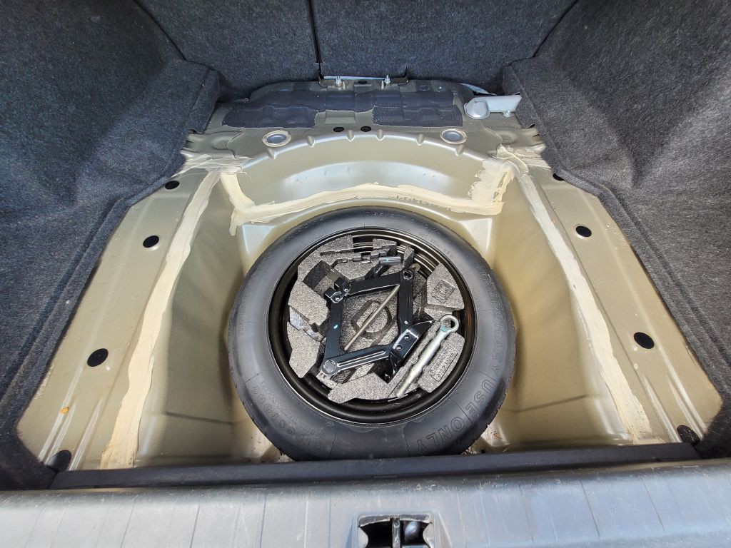 2013 Subaru Legacy Image 35