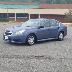 Image for 2013 Subaru Legacy 2.5I ID: 6737667