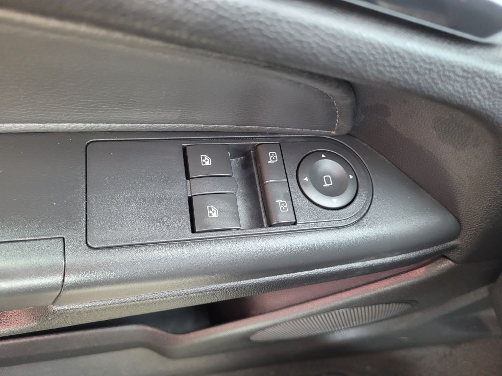 2008 Saturn Astra Image 17