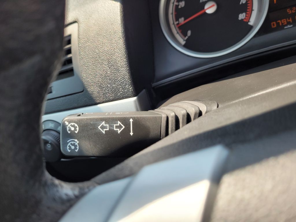 2008 Saturn Astra Image 36