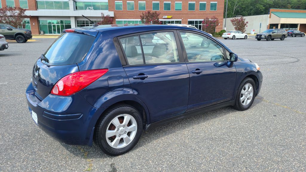 2007 Nissan Versa Image 4