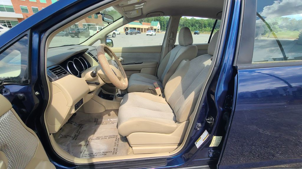 2007 Nissan Versa Image 8