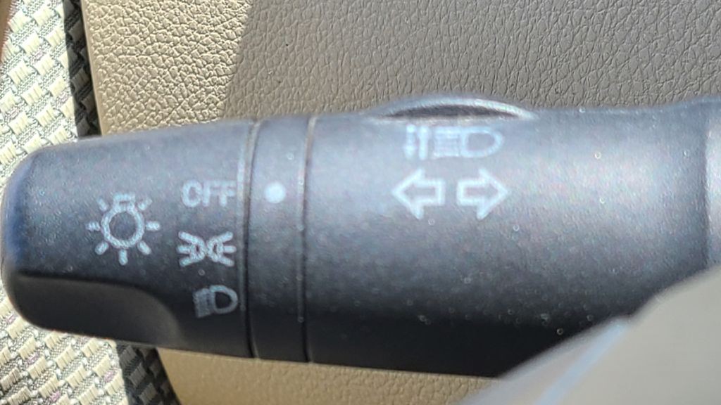 2007 Nissan Versa Image 39