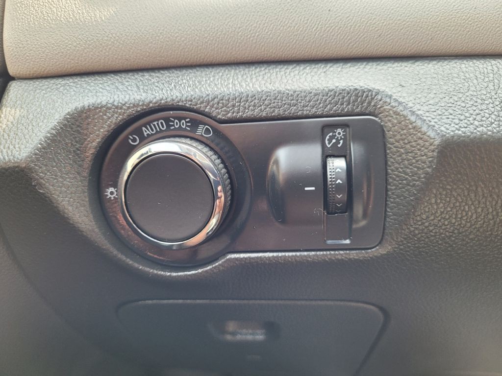 2014 Chevrolet Cruze Image 39