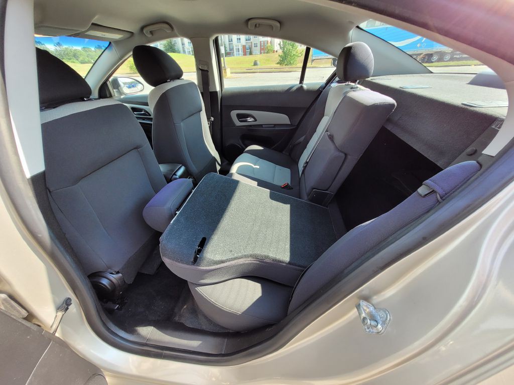 2014 Chevrolet Cruze Image 43