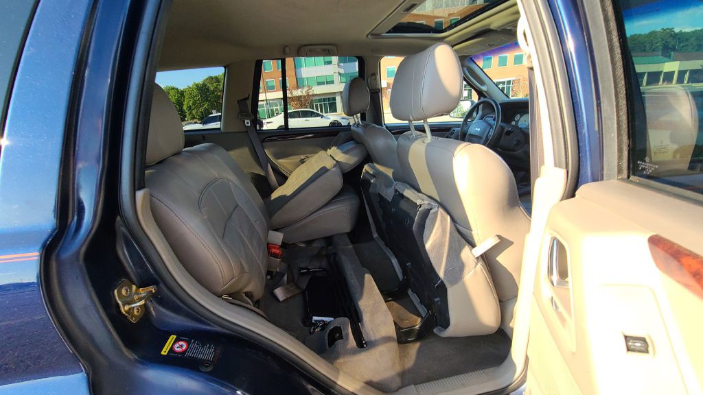 2004 Jeep Grand Cherokee Image 19