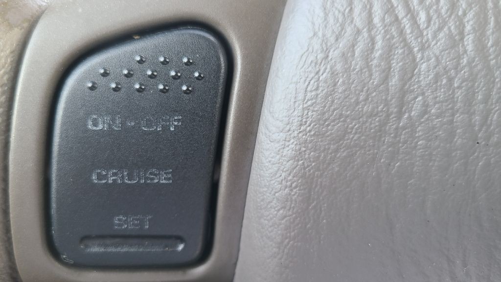 2004 Jeep Grand Cherokee Image 30