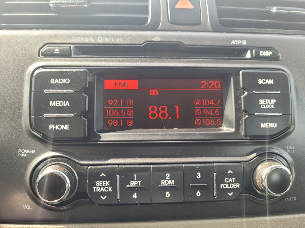 2012 Kia Rio Image 13