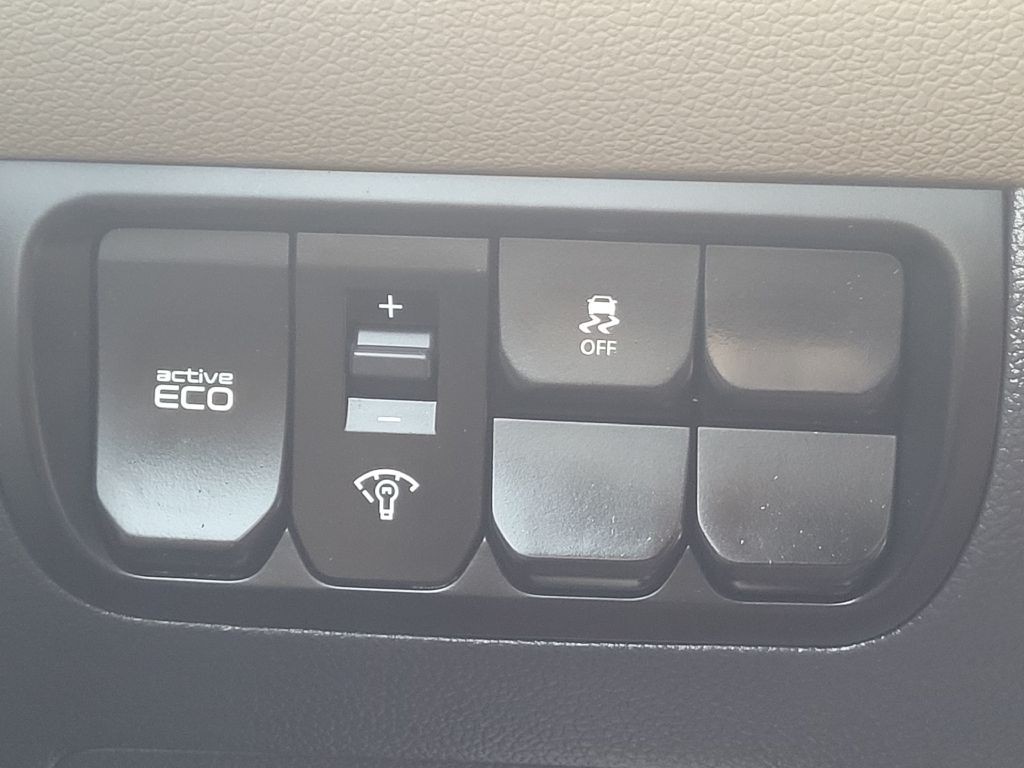 2012 Kia Rio Image 16