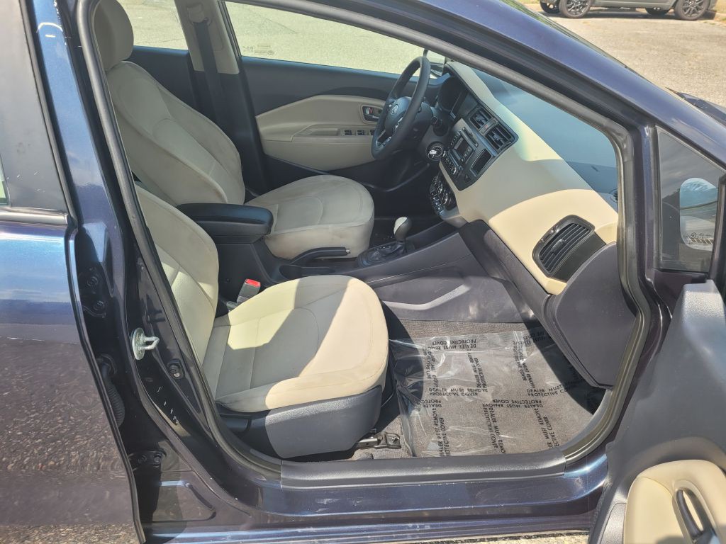 2012 Kia Rio Image 23