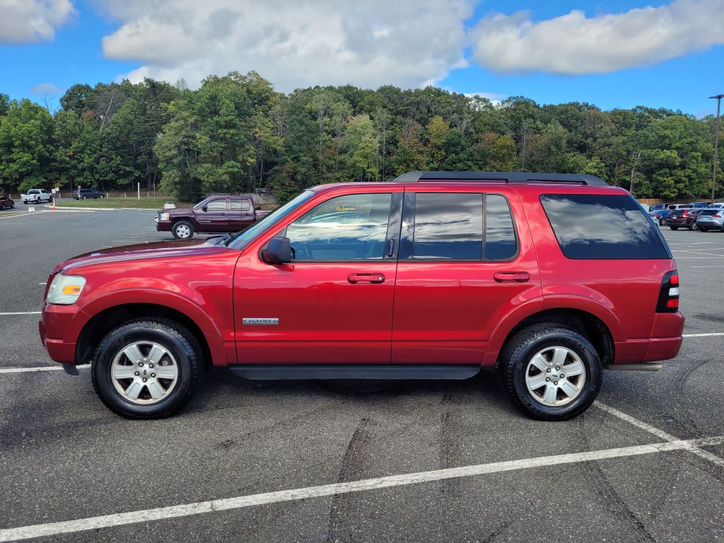 2008 Ford Explorer Image 2