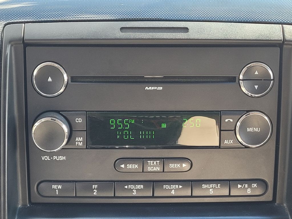 2008 Ford Explorer Image 9